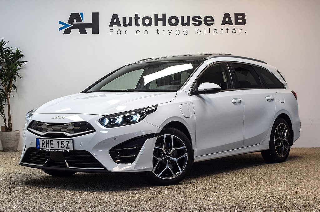 Kia CEED Sportswagon Plug-in Hybrid Plus 2 Drag Pano Skinn