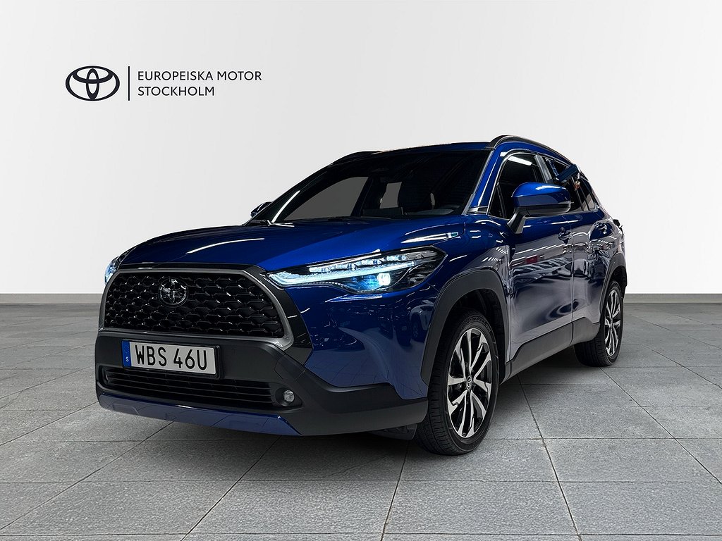 Toyota Corolla Cross 2.0 Hybrid AWD-i Executive / Skinn /JBL