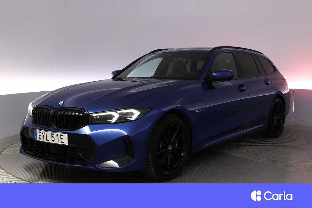 BMW 330e xDrive Touring M-Sport Pano Drag M-stol H/K DAP HUD