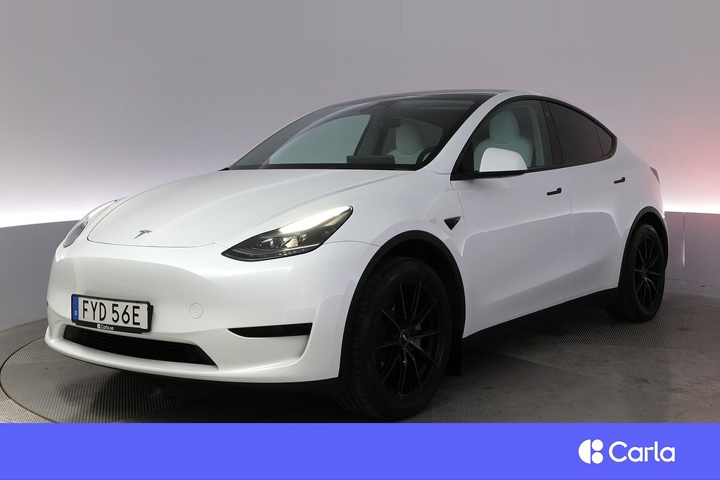 Tesla Model Y Standard Range RWD Autopilot Pano Drag