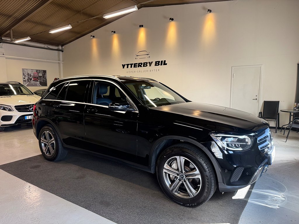 Mercedes-Benz GLC 300 e 4MATIC 9G-Tronic Navi Backkamera