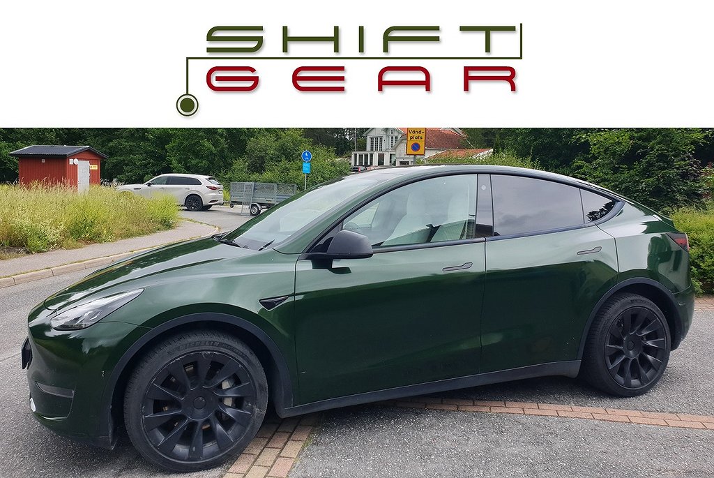 Tesla Model Y Long Range AWD MOMS All White DRAG 20 tum 1 äg
