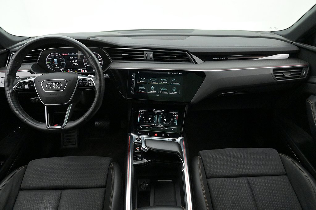 Audi E-Tron 55 quattro S-line Pano 360 BLIS Elstol B&O Drag