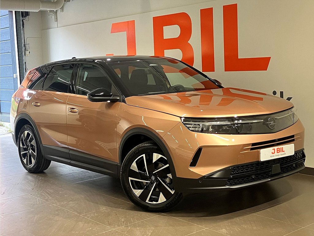 Opel Grandland Ultimate Hybrid 136hk Aut – OMGÅENDE LEVERANS!