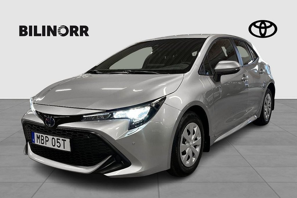 Toyota Corolla Hybrid 1,8 5D LIFE