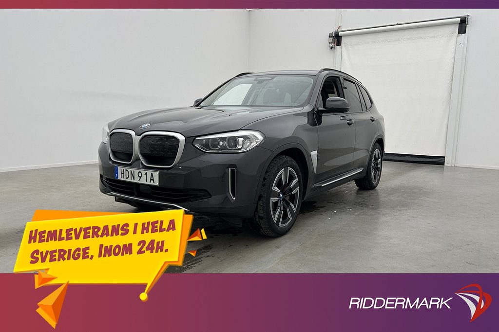 BMW iX3 286hk Charged Panorama Kamera Skinn Dragkrok MOMS