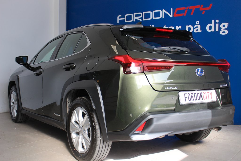 Lexus UX 250h E-Four CVT Euro 6 184hk