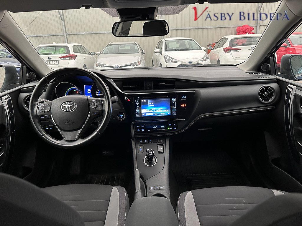 Toyota Auris 1.8 Hybrid e-CVT Euro 6 136hk / 1-Ägare