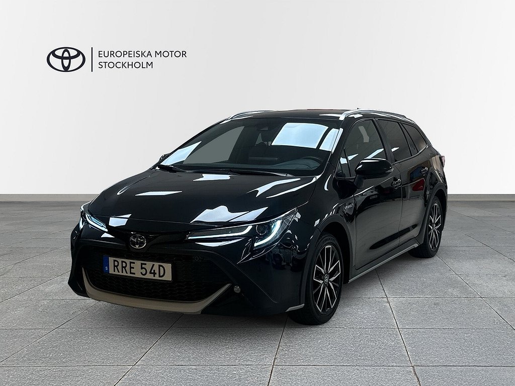Toyota Corolla 1,8 HYBRID TOURING SPORTS TREK V-HJUL CARPLAY