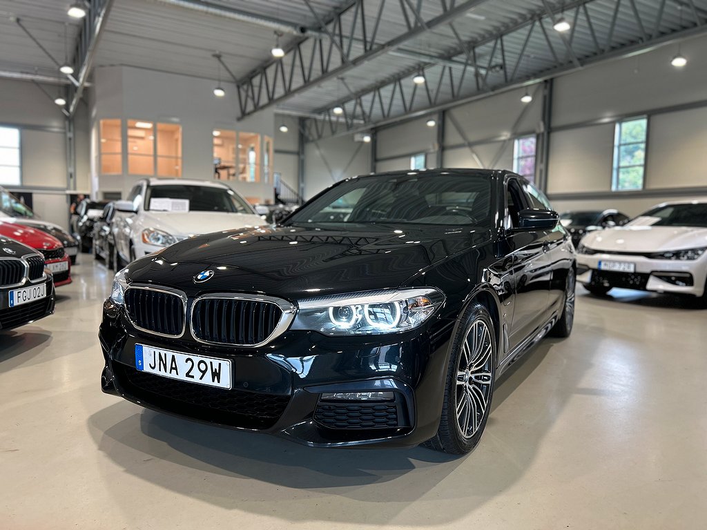 BMW 530e xDrive iPerformance Sedan Steptronic M Sport Euro 6