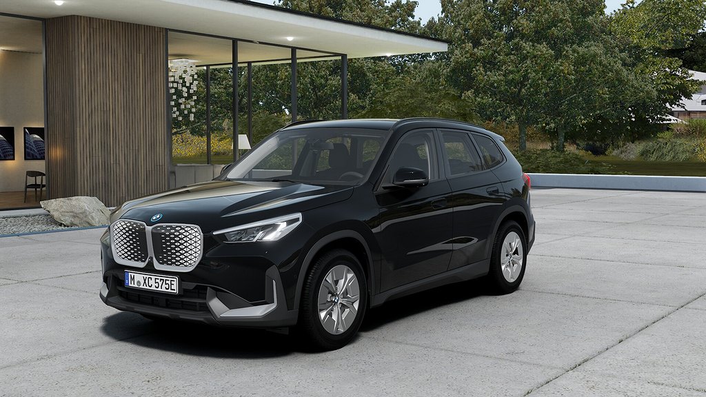 BMW iX1 2,95% ränta xDrive30e Active Edition Drag
