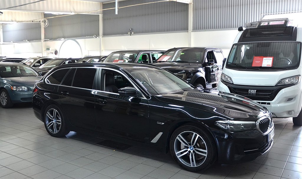 BMW 530 e xDrive Touring , 292hk, B-Kam Navi Xtraboost Skinn
