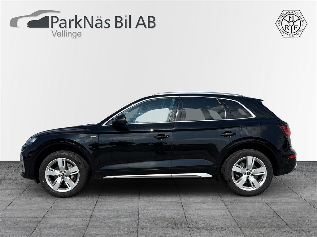 Audi Q5 55 TFSI e Q 367hk S LINE LÄDER COCKPIT DRAG