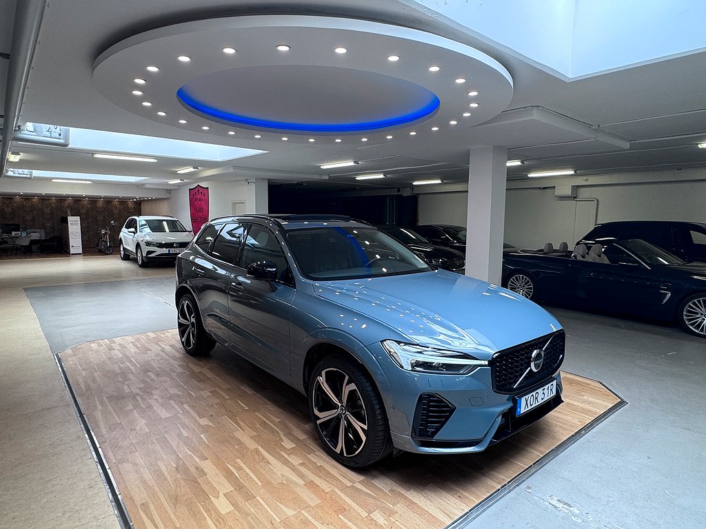 Volvo XC60 Recharge T6 AWD R-Design  21″ Momsbil