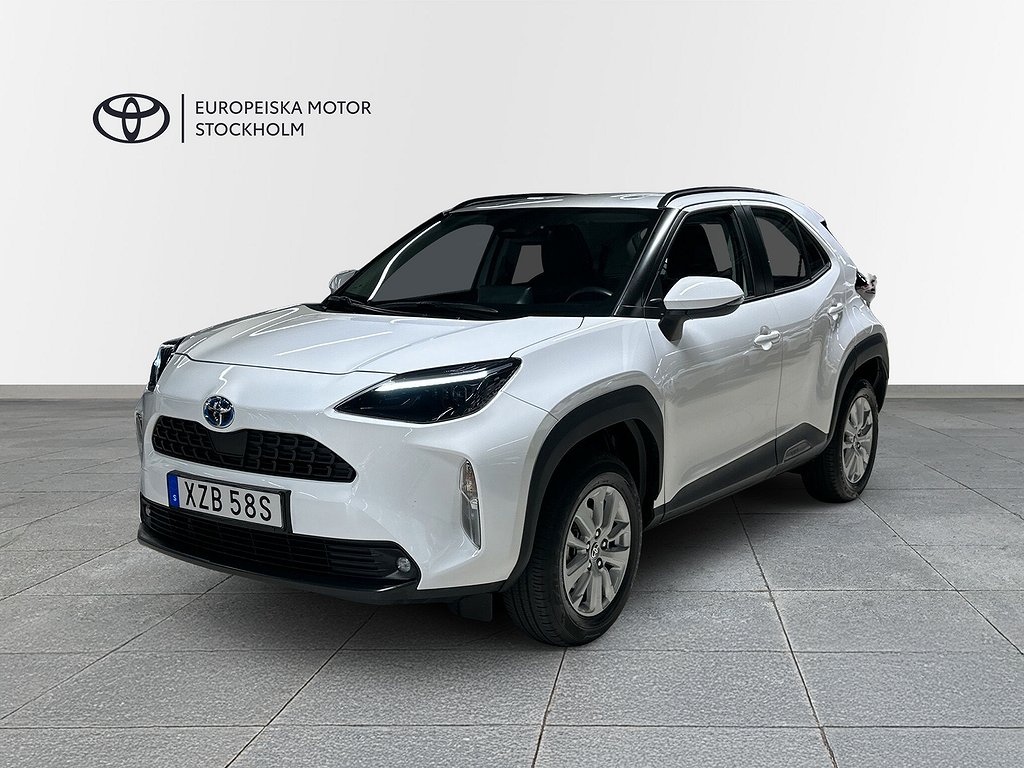 Toyota Yaris Cross 1,5 HYBRID ACTIVE VINTERHJUL BACKKAMERA
