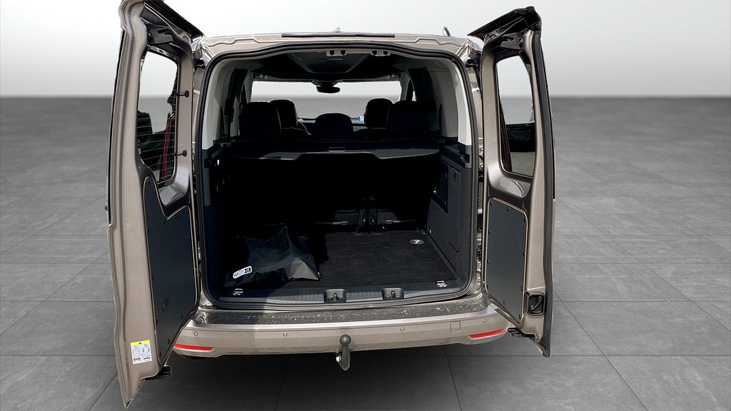 Volkswagen Caddy Life HJULBAS: 2755 MM KHP MOTOR: 1,5 L EHY