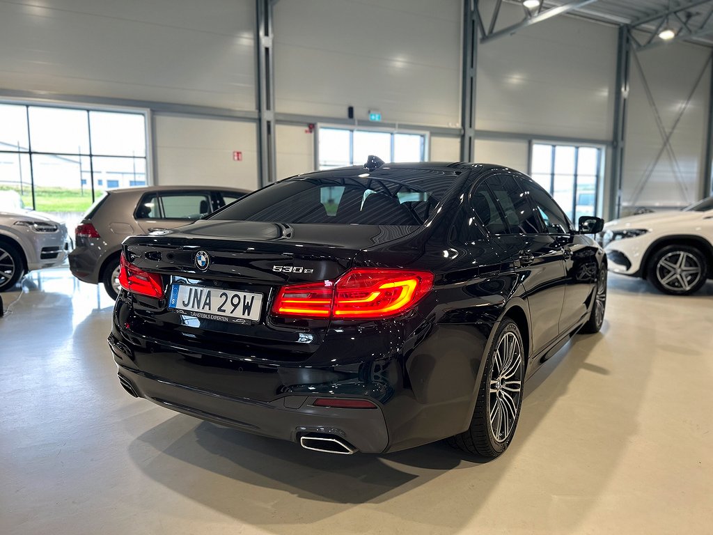 BMW 530e xDrive iPerformance Sedan Steptronic M Sport/Moms