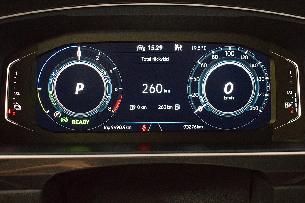 Volkswagen Tiguan eHybrid 1.4 245hk Elegance Cockpit Kamera