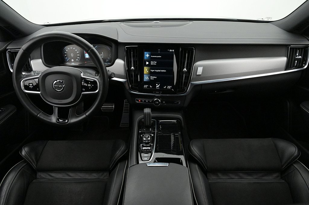 Volvo V90 Recharge T8 AWD R-Design Kamera HK BLIS Drag