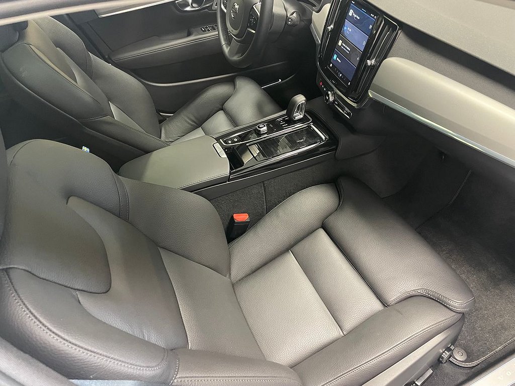 Volvo V90 T6 Plus Dark Edition