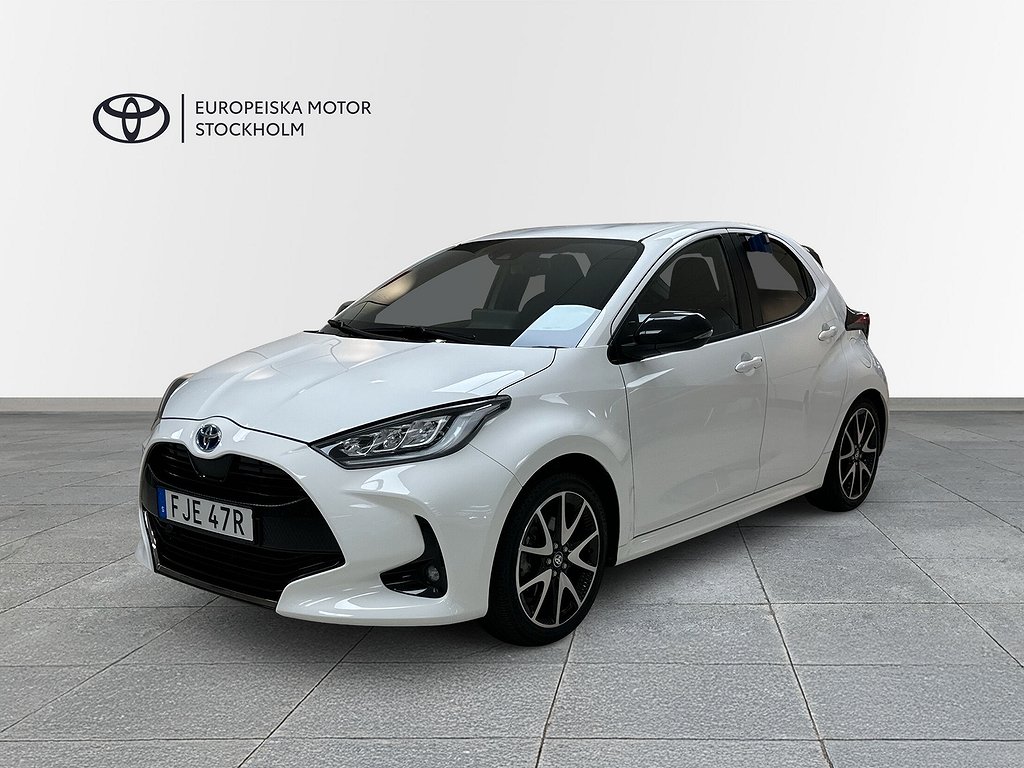 Toyota Yaris 1.5 HSD 5-d Style / V-Hjul / LED / Key-less