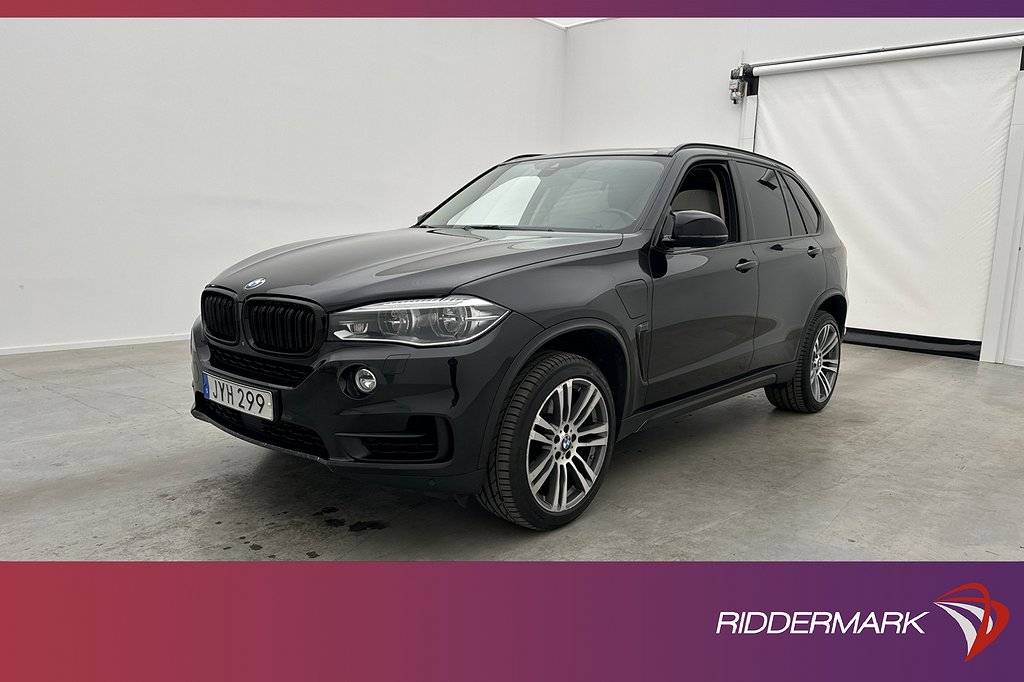 BMW X5 xDrive40e HUD H/K Panorama Surround Navi Skinn Drag