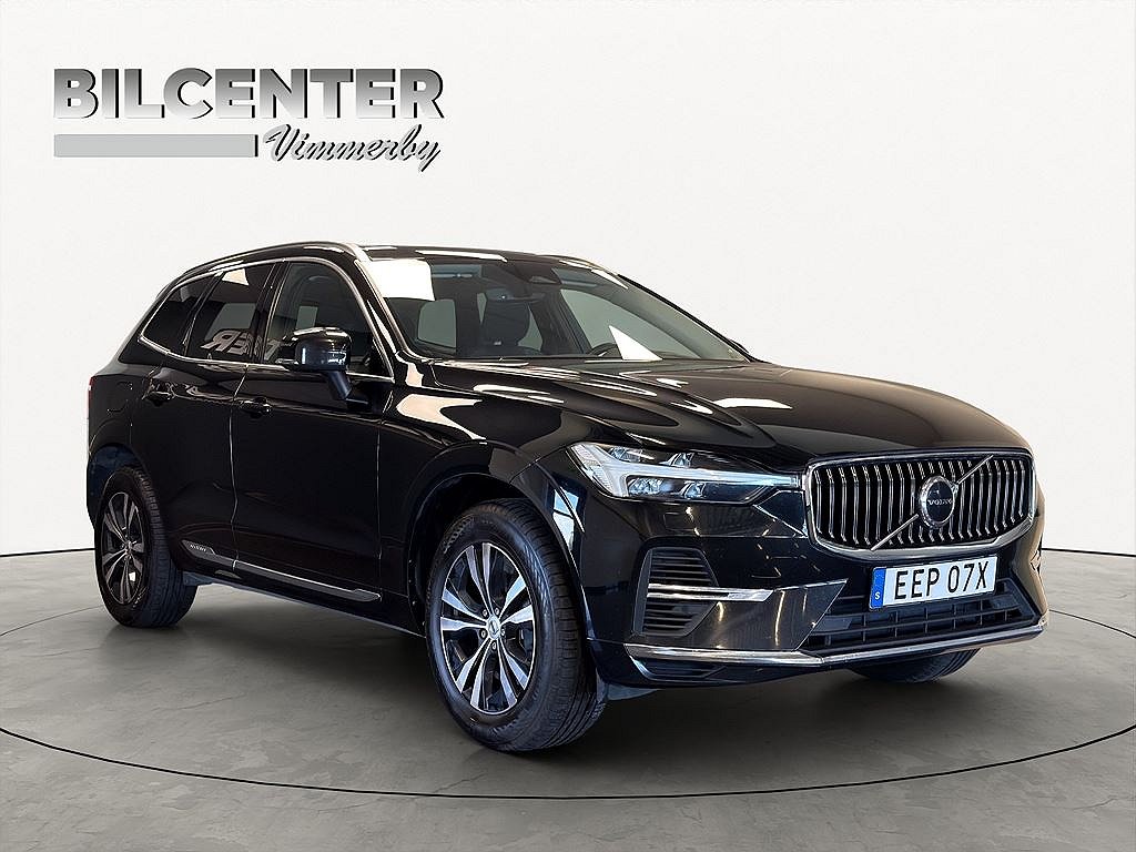 Volvo XC60 RECHARGE T6 AWD CORE PANO 350HK