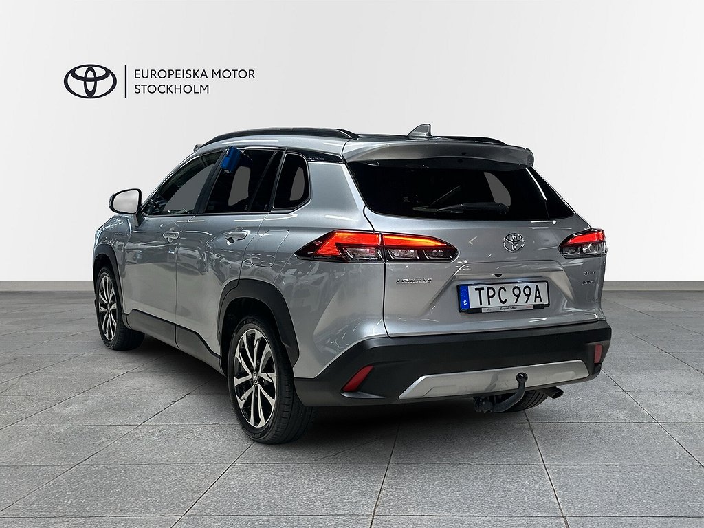 Toyota Corolla Cross 2.0 HSD AWD Executive Skinn/V-Hjul/Drag