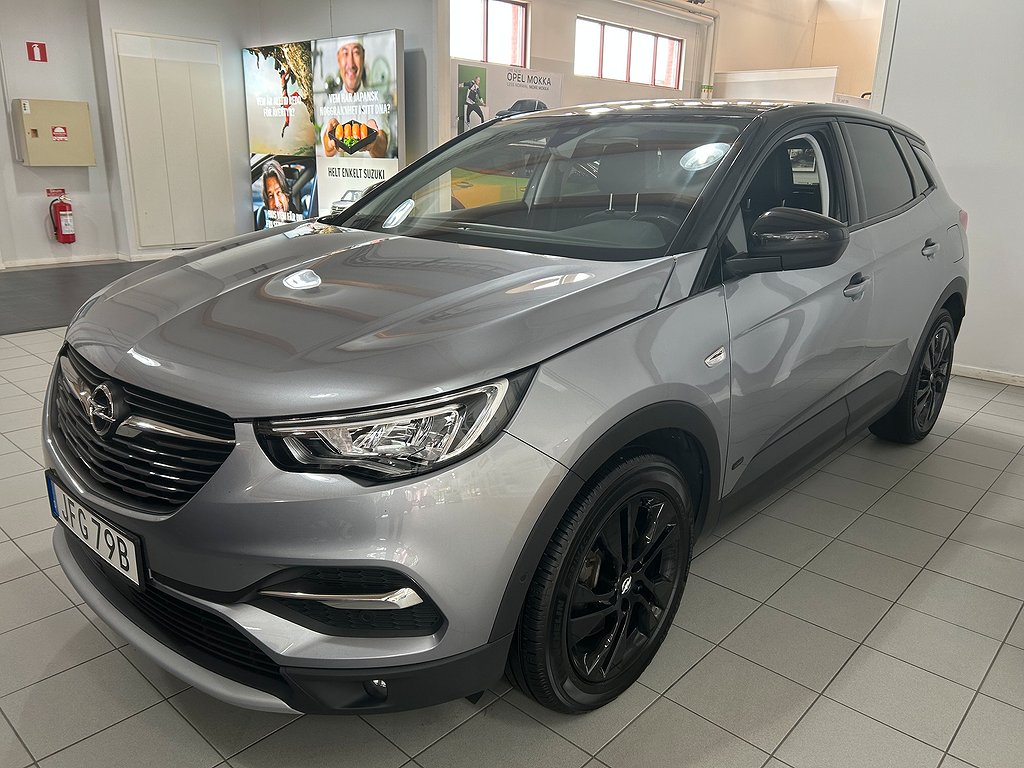 Opel Grandland X Grandland Hybrid 225 Design Line Momsbil
