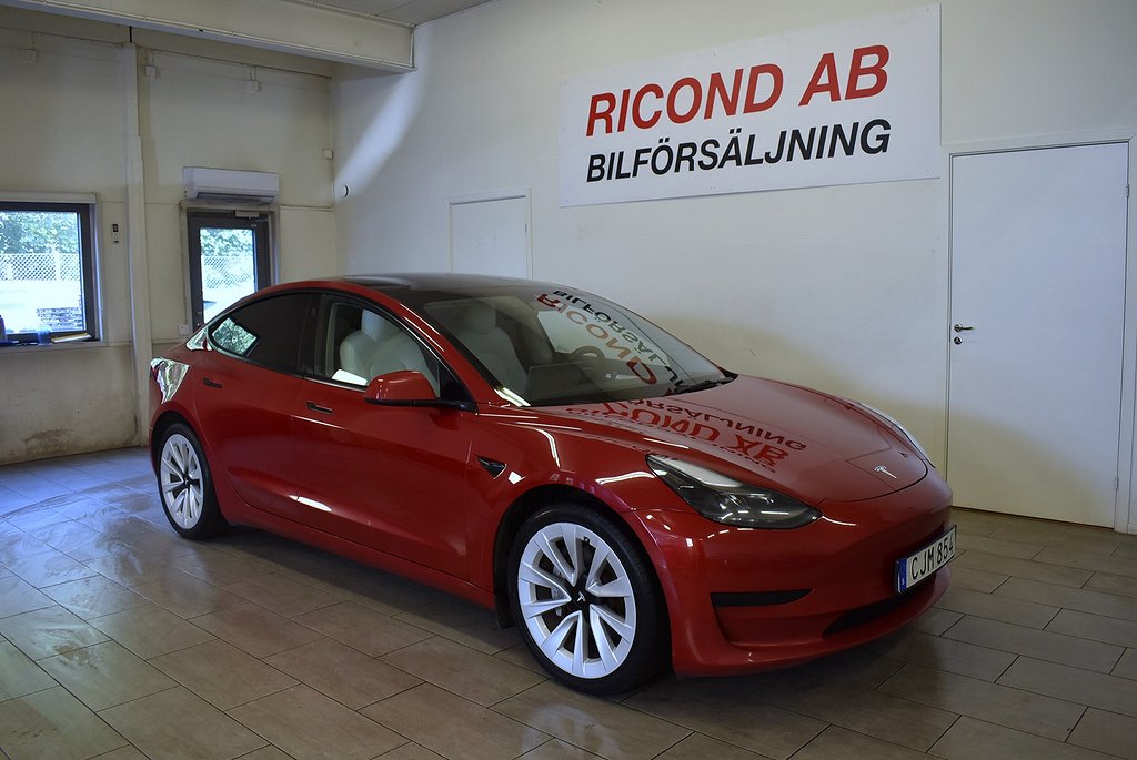 Tesla Model 3 Stand Range Plus 325HK 19 fälg Batteritest ua