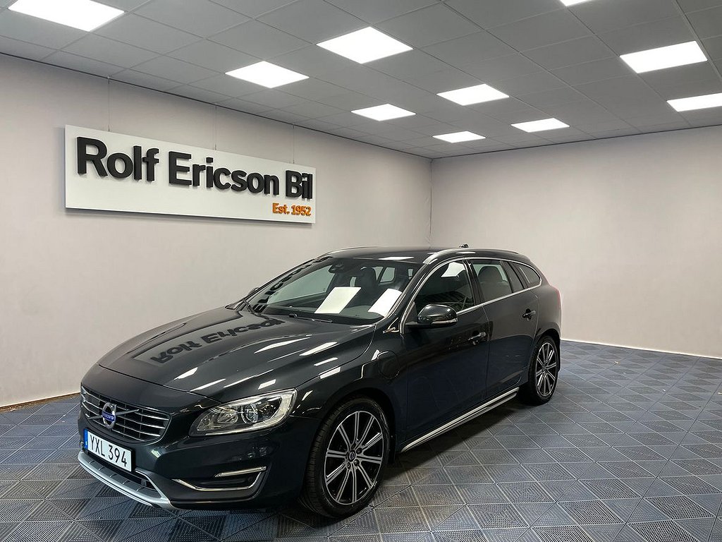 Volvo V60 D6 Plug-in Hybrid AWD Twin Engine Classic Summum