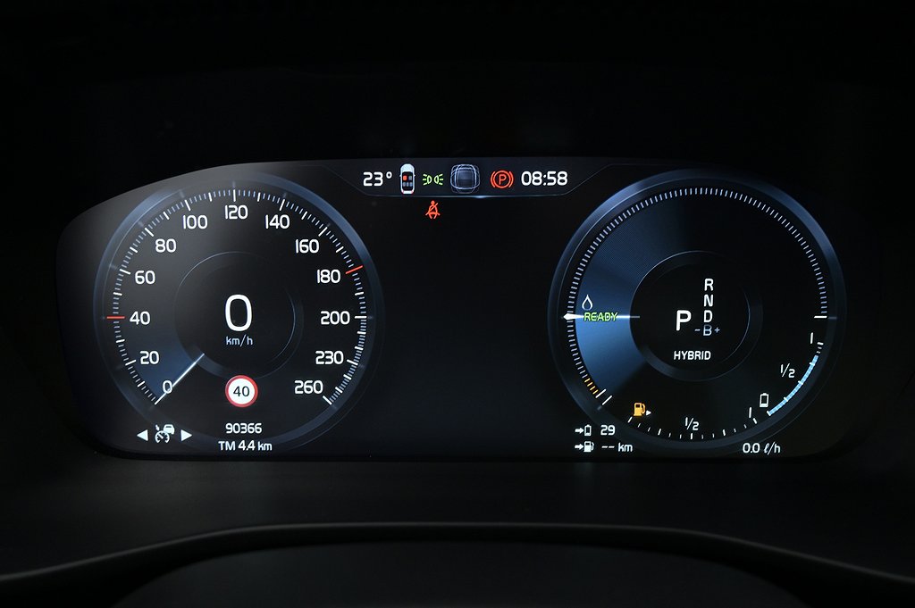Volvo XC40 Recharge T4 R-Design Drag Läder H/K Värmare