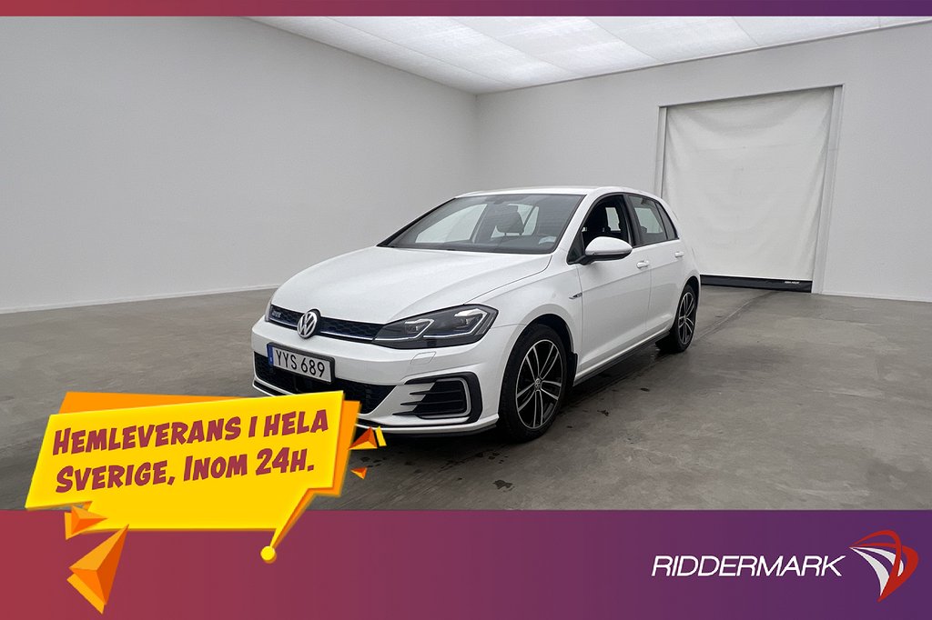 Volkswagen Golf GTE 204hk Värmare CarPlay Adaptiv-Farthåll