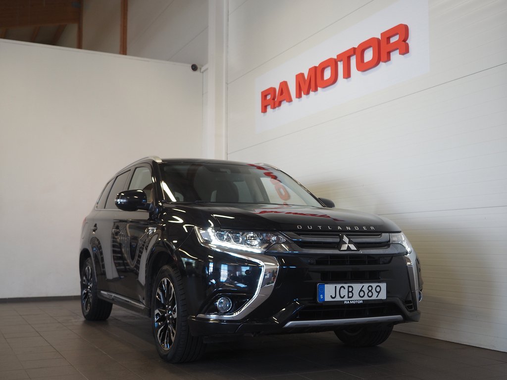 Mitsubishi Outlander PHEV 4WD CVT Comfort Drag Kamera