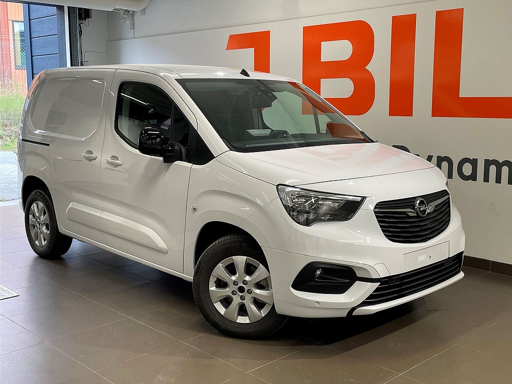 Opel COMBO-E Premium 136hk Aut L1 – OMGÅENDE LEVERANS!