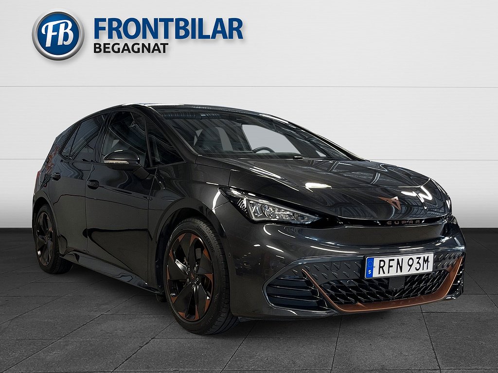 Cupra Born e-boost 58/värmare/360-kam/Navi/Full Link/Massage