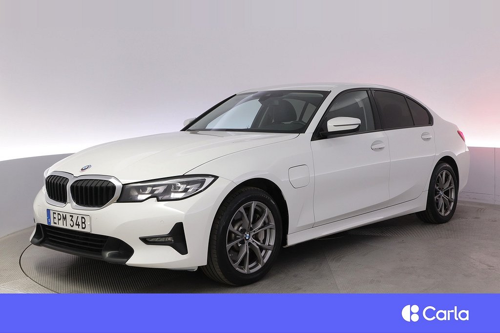 BMW 330e Sedan Sportline Navi PDC LED Värmare Farthållare