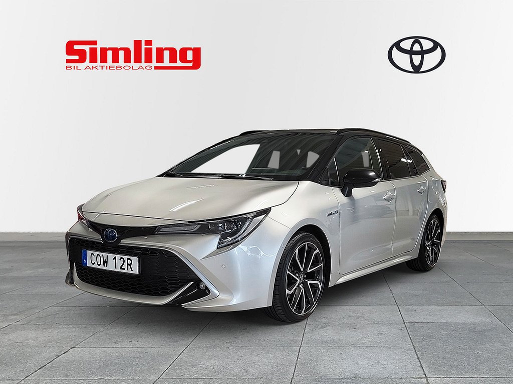 Toyota Corolla TS 2,0 Hybrid Executive / Bi-Tone / Vinterhjul