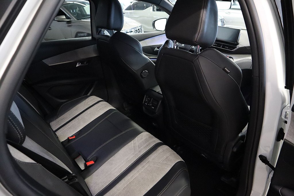 Peugeot 3008 GT Hybrid 4 300hk 4WD – BACKKAMERA