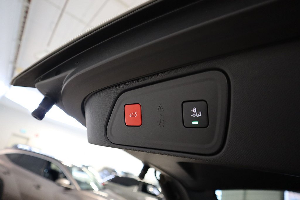 Peugeot 3008 GT Hybrid 4 300hk 4WD – BACKKAMERA