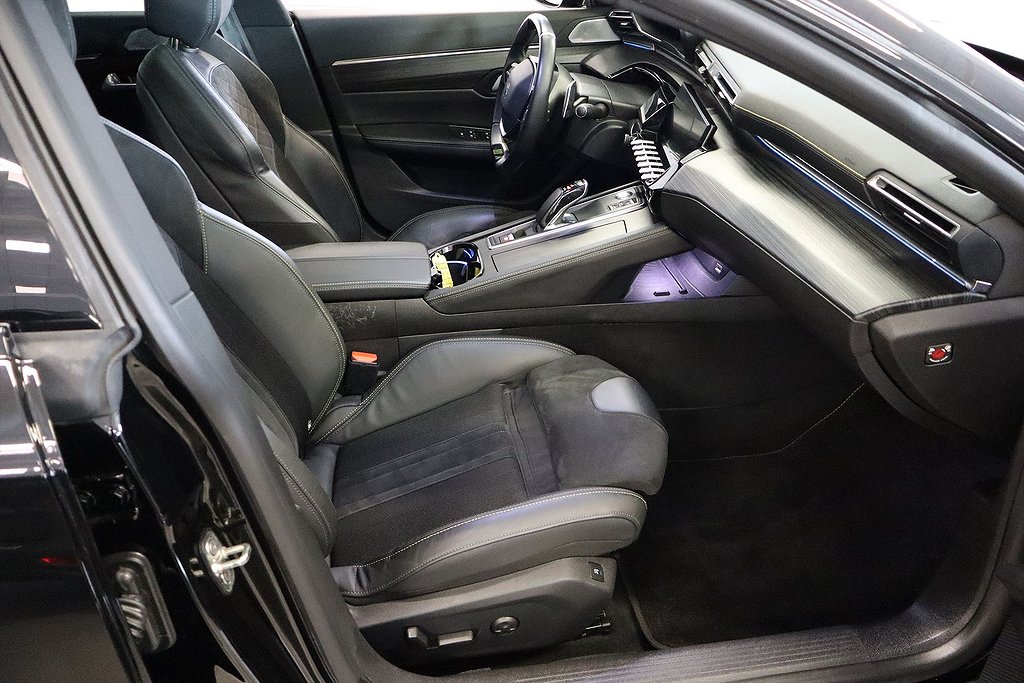Peugeot 508 SW PSE Hybrid4 360hk AWD – PANORAMA, FOCAL