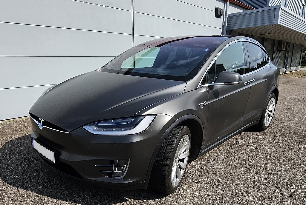 Tesla Model X Long Range 7-sits RAVEN Ut mars 20 CCS 1 ägare