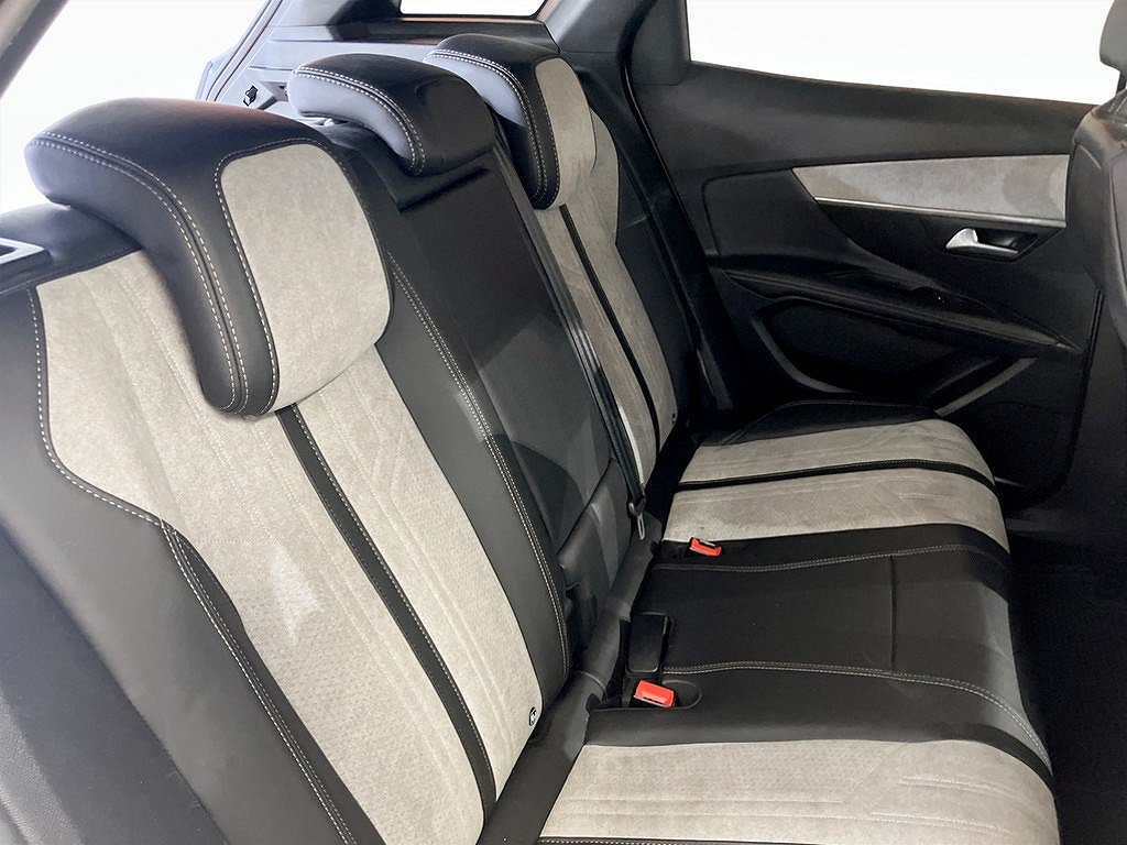 Peugeot 3008 GT Hybrid4 300hk Aut 4WD – DRAG, B-KAMERA, CARPLAY