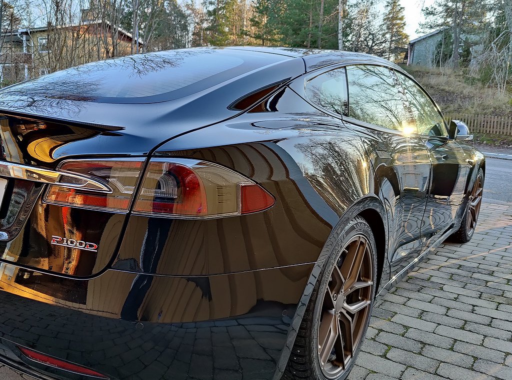 Tesla Model S P100D LUDICROUS+ FSD CCS apr19 Vent.läder Moms