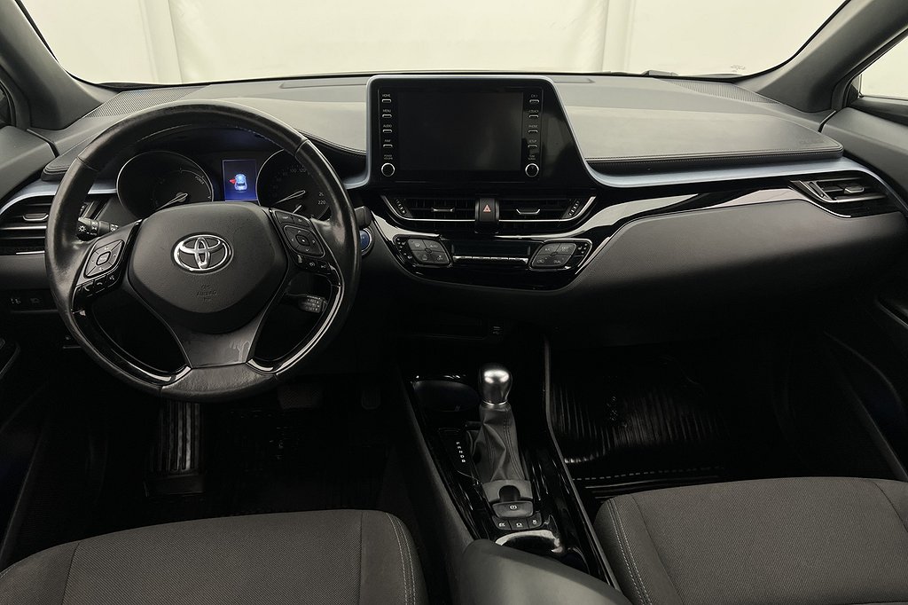 Toyota C-HR Hybrid 122hk X-Edition Kamera Adaptiv Rattvärme
