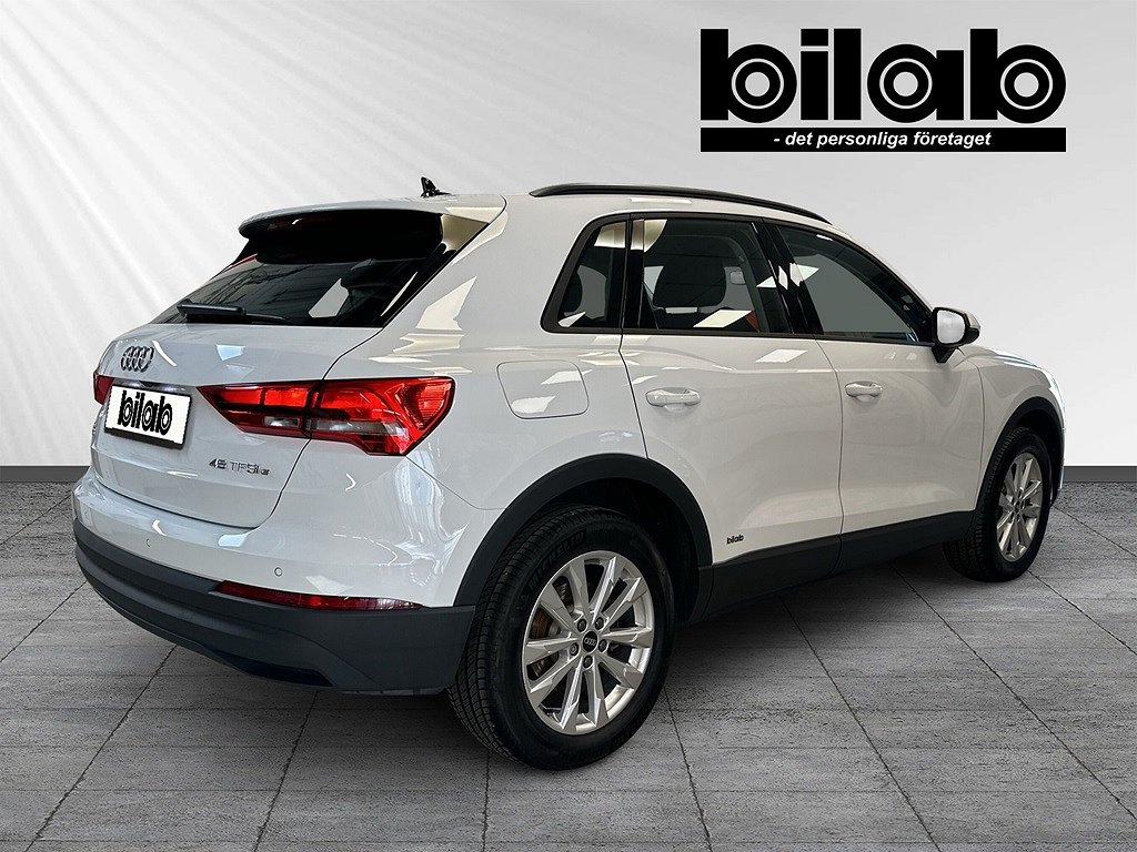 Audi Q3 45TFSIe 245hk Hybrid Drag Kamera