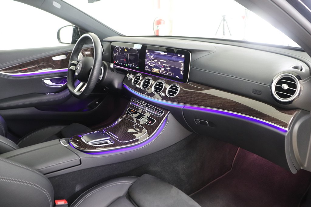Mercedes-Benz E 300 e AMG Burmester Värmare MOMS Lågamil