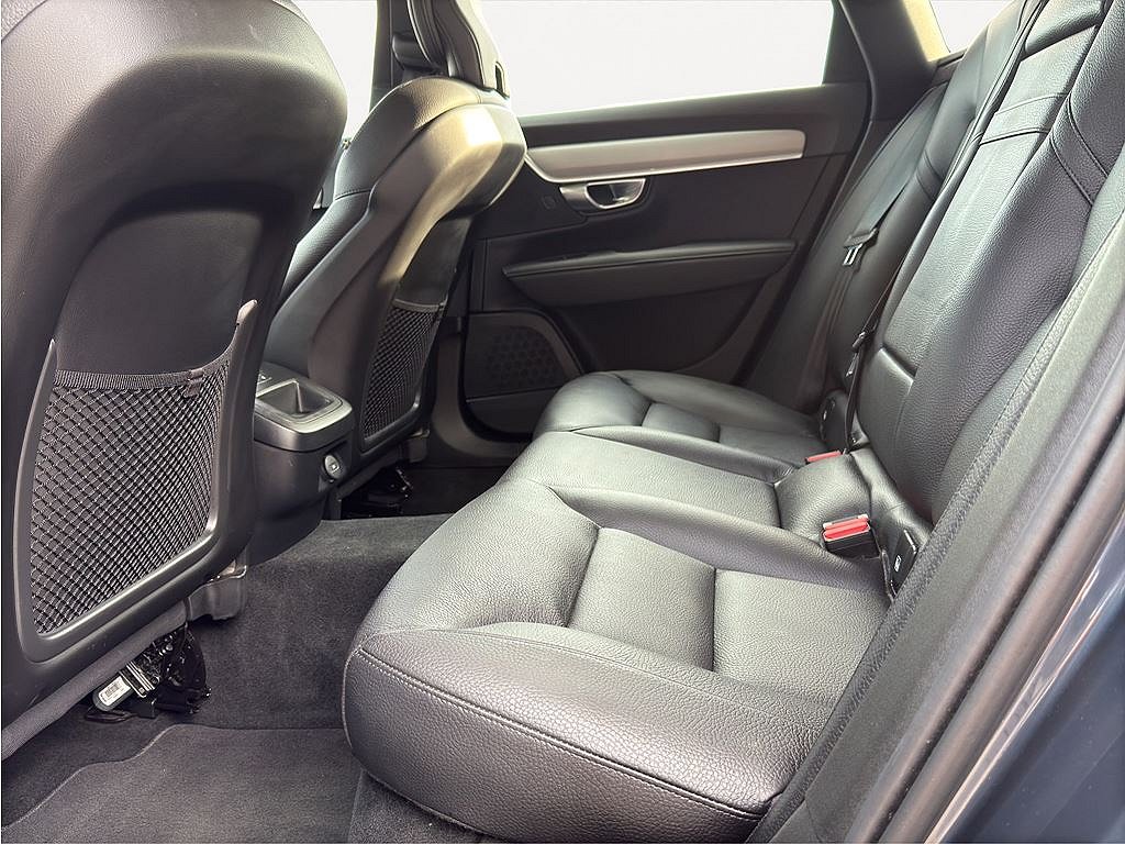 Volvo V90 2.0 B4 D 197 SKINN ADV EDITION