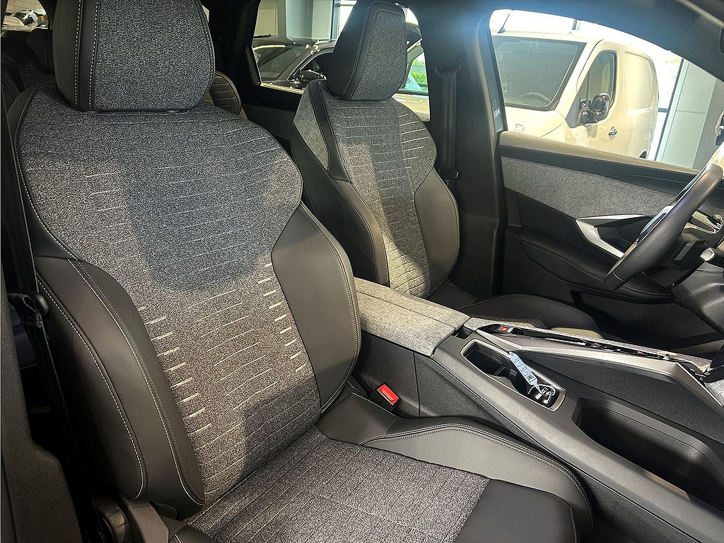 Peugeot 5008 Allure Hybrid 145hk Aut – 7-SITS, B-KAMERA, CARPLAY