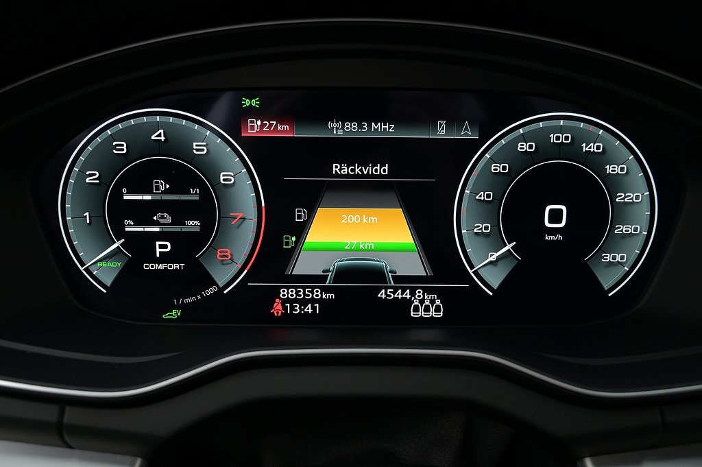 Audi Q5 55 TFSI e quattro S S-line Drag Cockpit AdapFarth